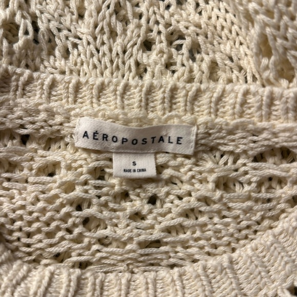 Aéropostale loose knit cream sweater women’s size small. - Picture 3 of 4